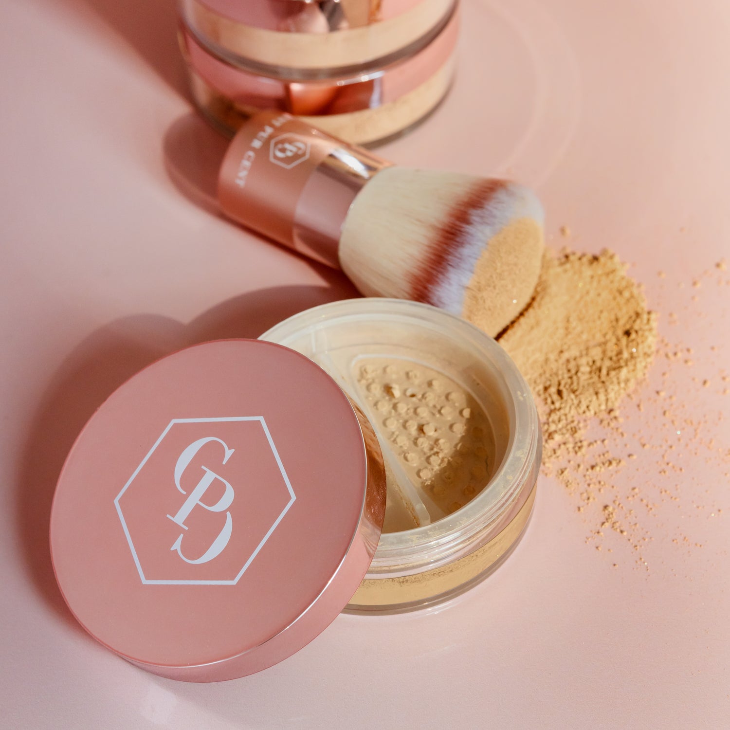 Loose Mineral Foundation & Kabuki brush Cent Pur Cent