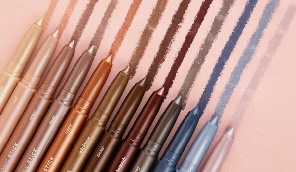Welke oogschaduw Eyeconic Stick kleur past bij jouw ogen?