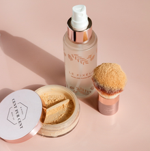 Le Fixeur fixing spray